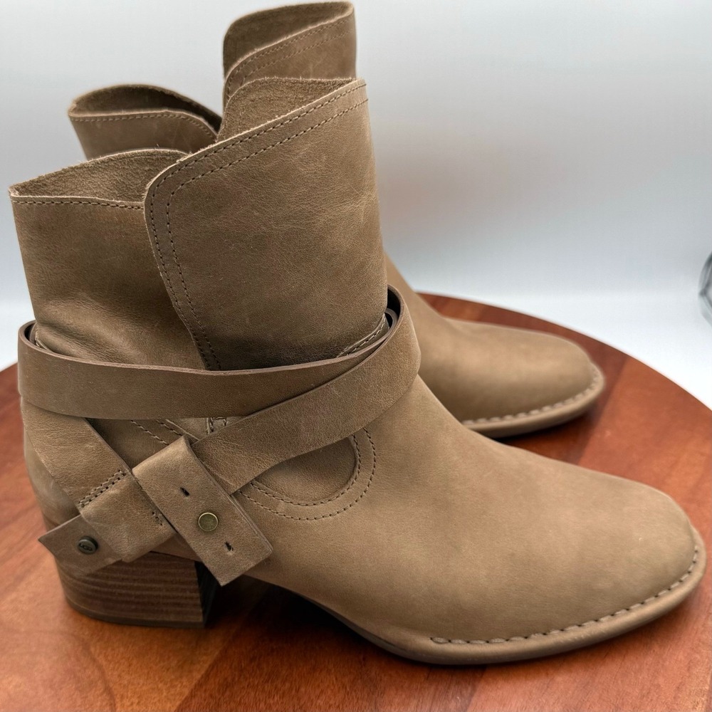 Ugg Elysian Leather Harness‎ Ankle Boots Tan Brown 1095792 Womens 9 Boho Western